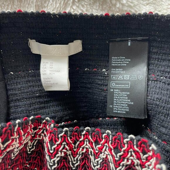 H&M | Red & Black Zigzag Pleated Bandage Elastic Flared Mini Skirt | Size XS - Picture 6 of 6